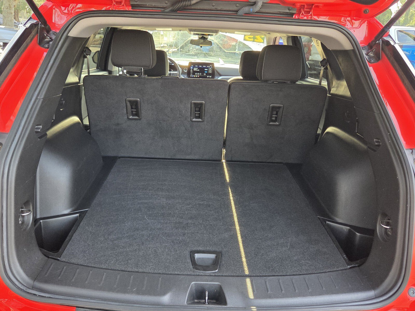 Certified 2025 Chevrolet Blazer LT FWD image 17