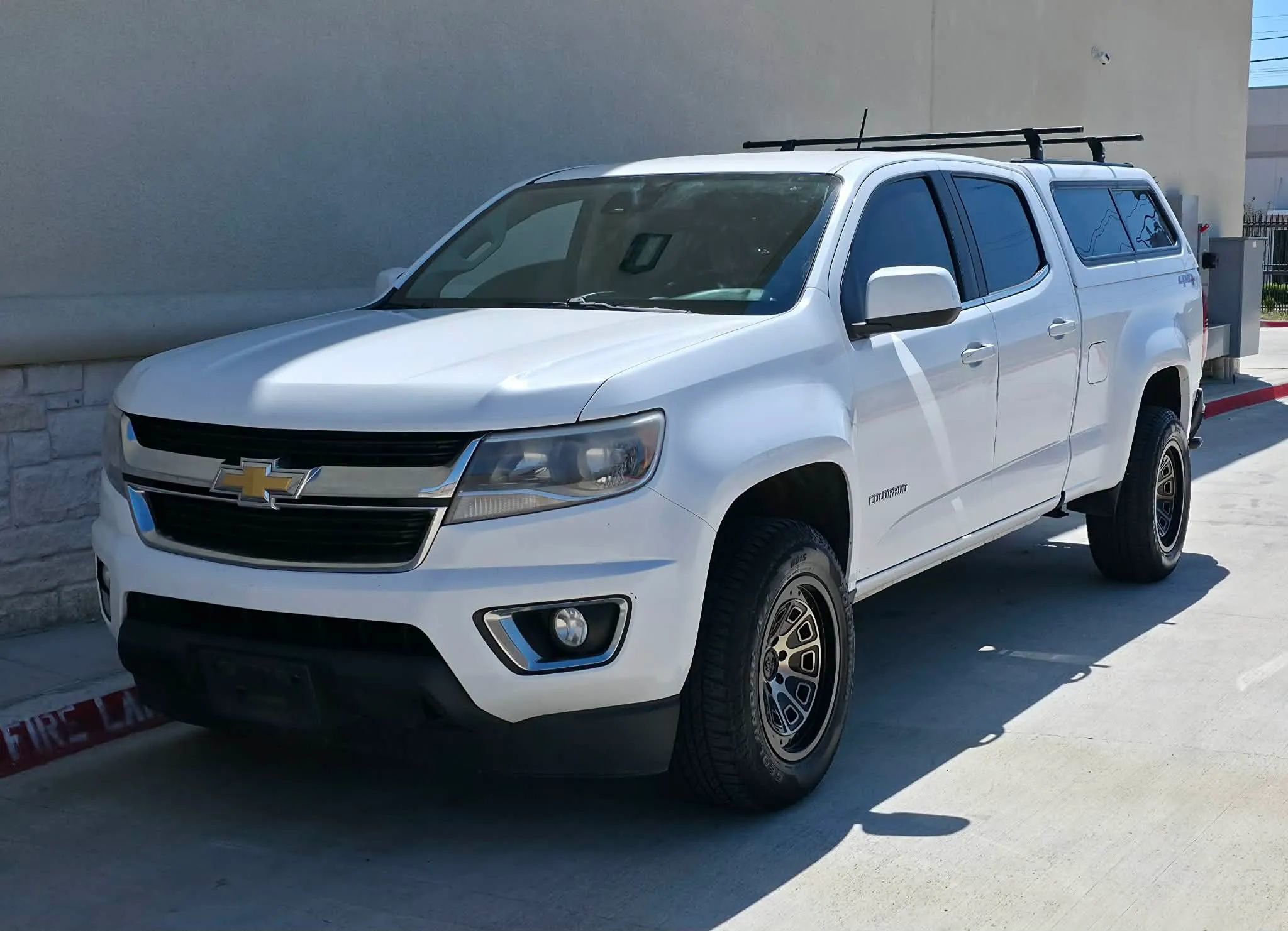 Used 2016 Chevrolet Colorado LT w/ LT Convenience Package AWD/4WD image 7