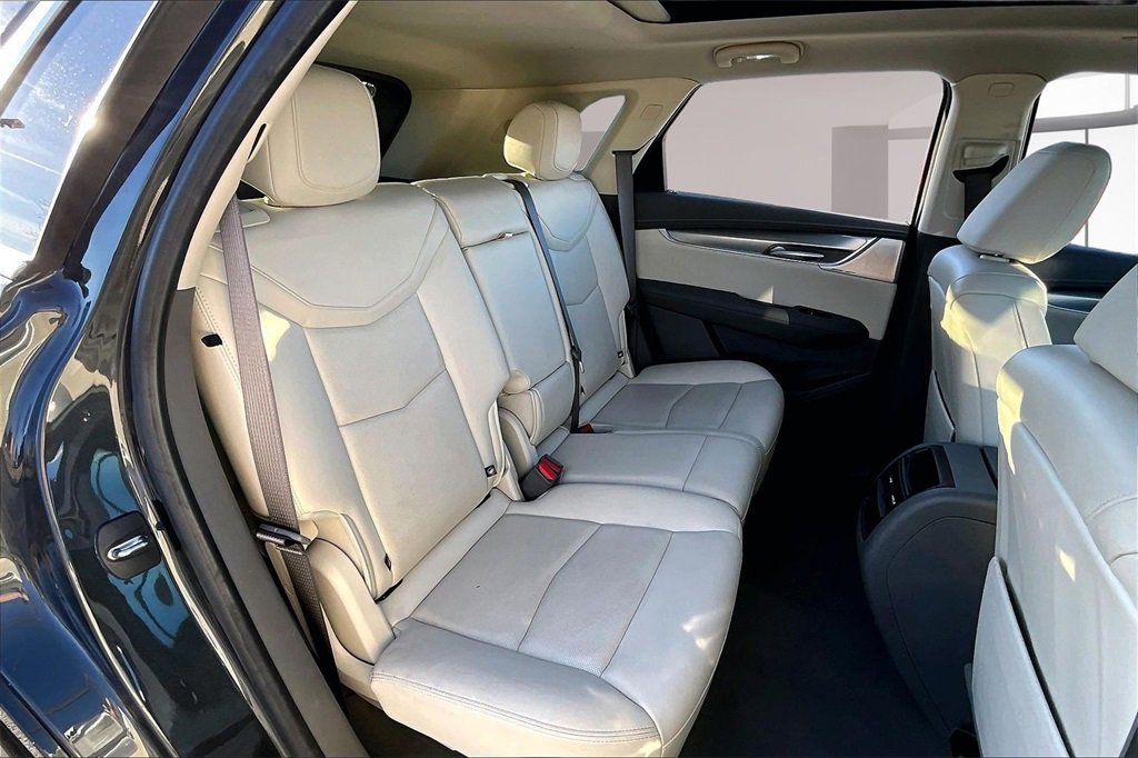 Certified 2023 Cadillac XT5 Premium Luxury image 29