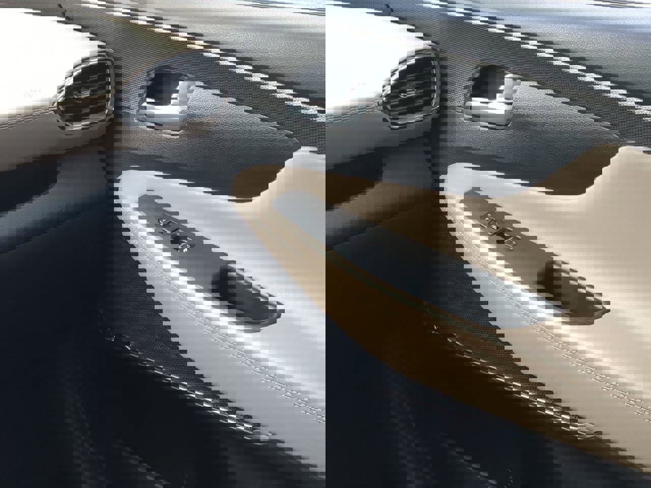 Used 2020 Hyundai Santa Fe SEL image 14