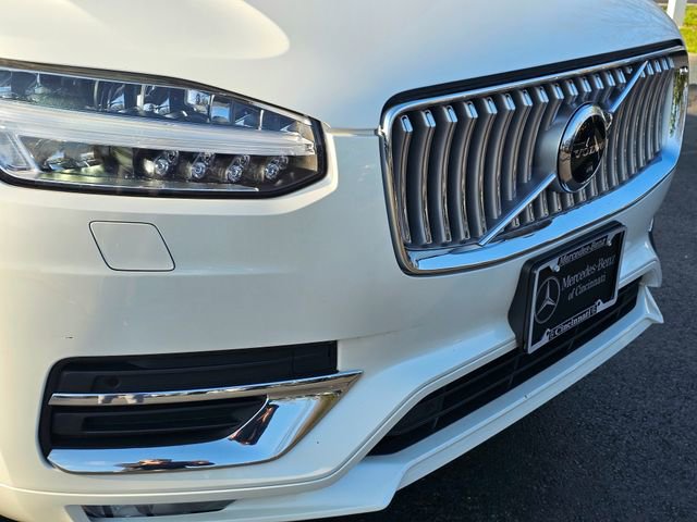 Used 2023 Volvo XC90 B6 Ultimate w/ Protection Package image 3