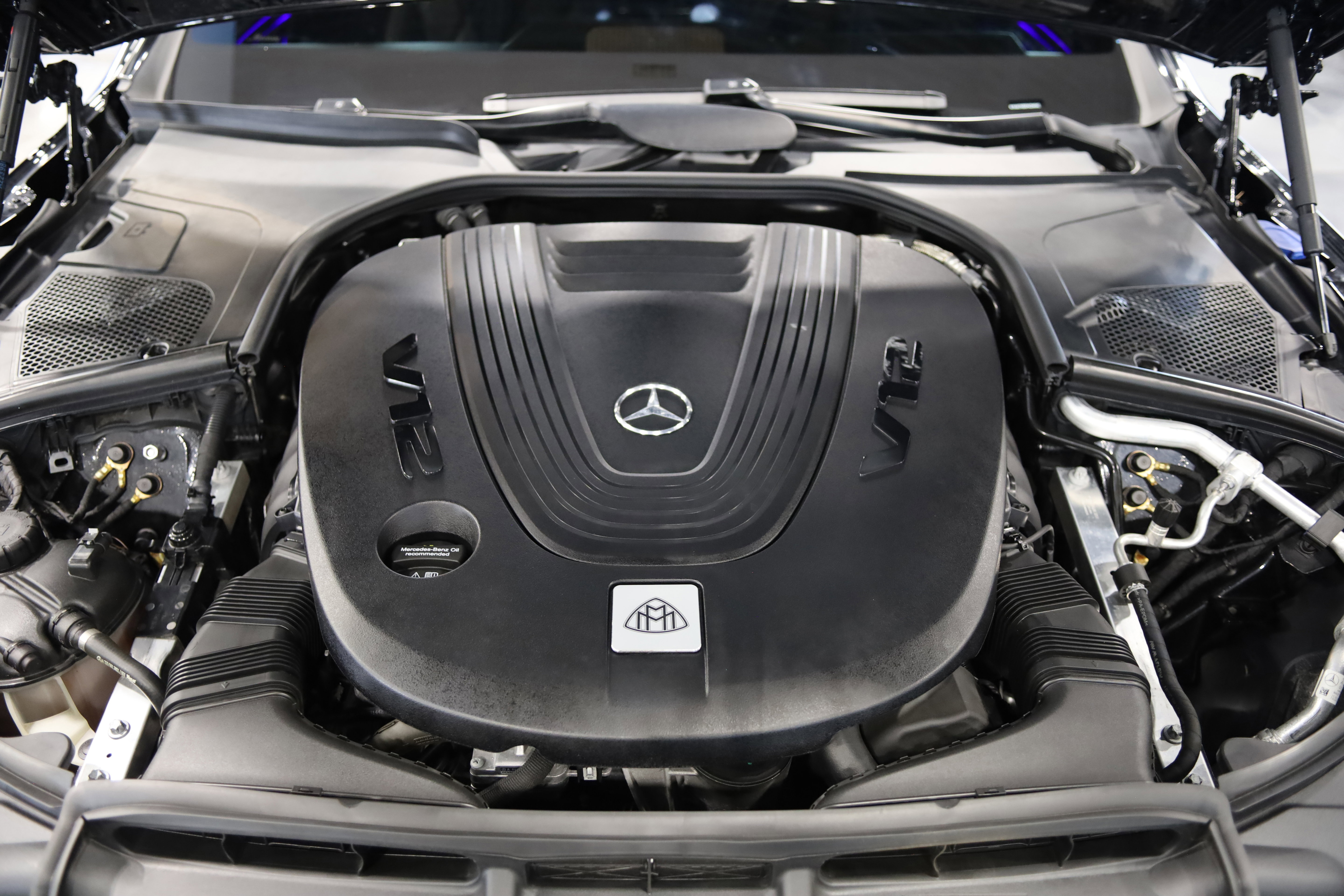 Used 2023 Mercedes-Benz Maybach S 680 4MATIC w/ Manufaktur Leather Package image 48