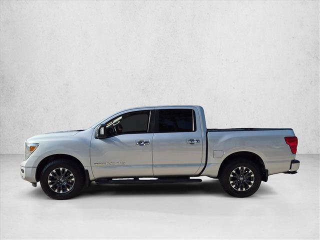 Used 2020 Nissan Titan SV w/ SV Convenience Package AWD/4WD image 8