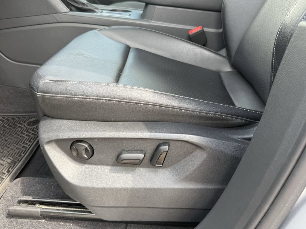 Used 2018 Volkswagen Atlas SE FWD image 13
