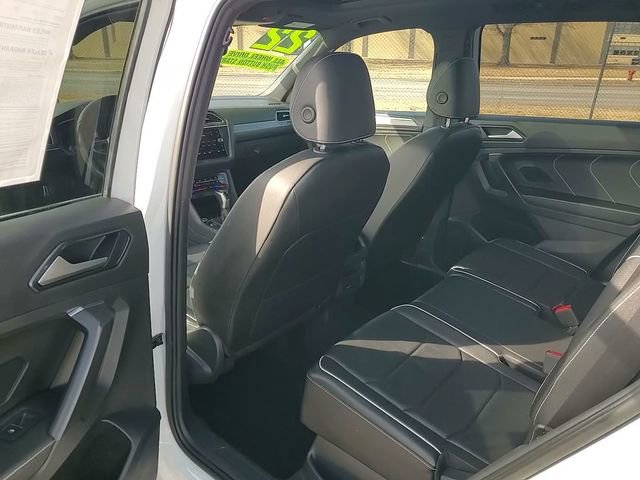 Used 2022 Volkswagen Tiguan SEL R-Line image 27