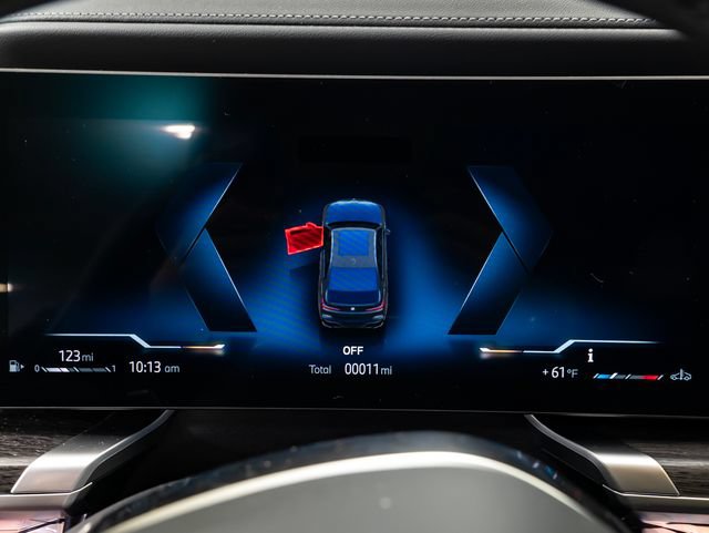 New 2026 BMW 760i xDrive w/ Executive Package AWD/4WD image 17
