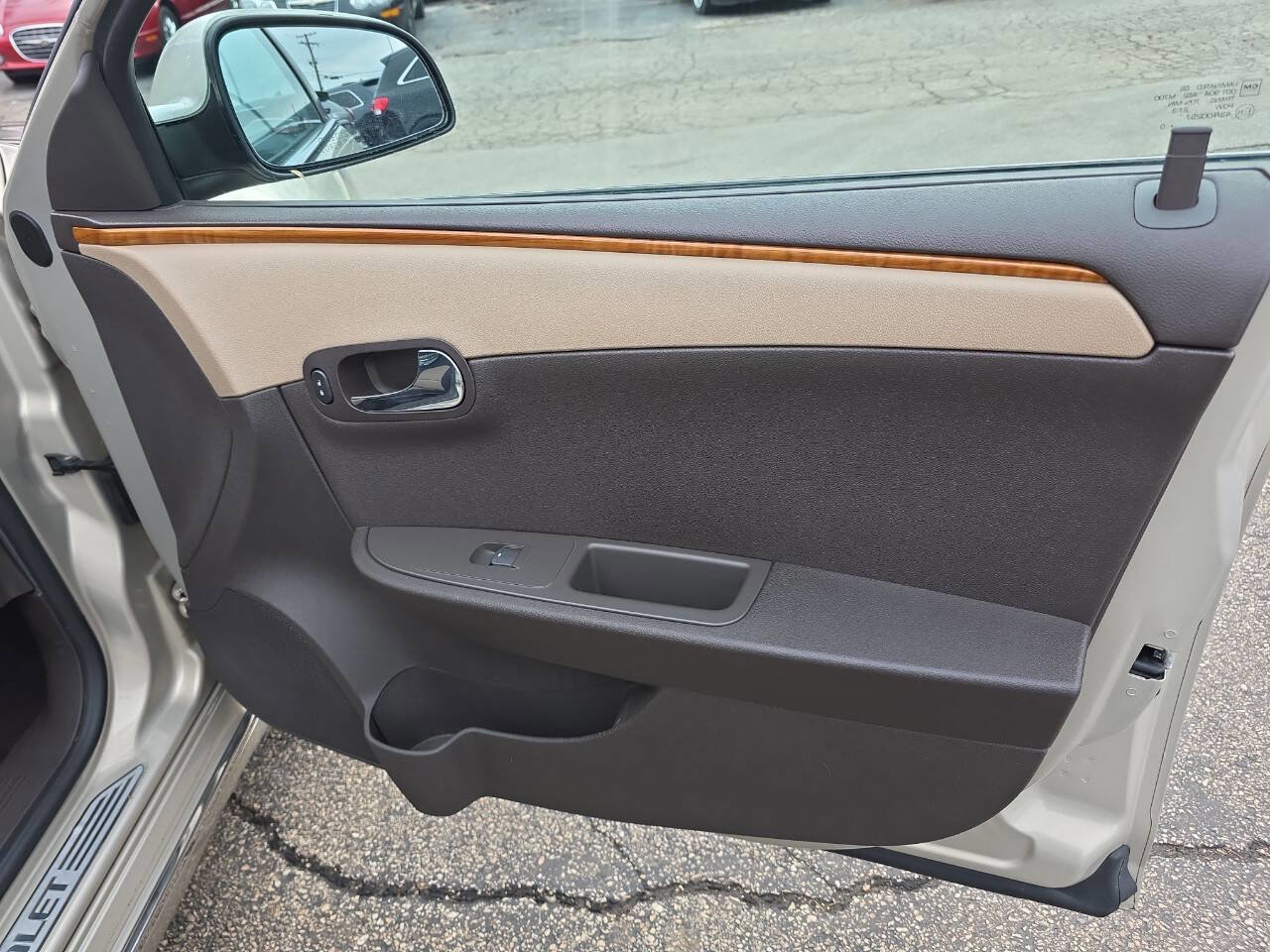 Used 2010 Chevrolet Malibu LT w/ Power Convenience Package image 22