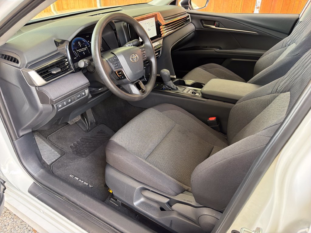 Used 2026 Toyota Camry LE FWD image 2