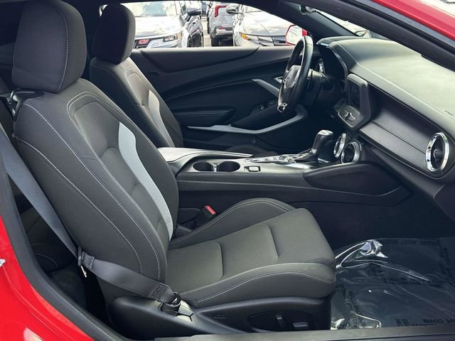 Used 2019 Chevrolet Camaro LT image 21