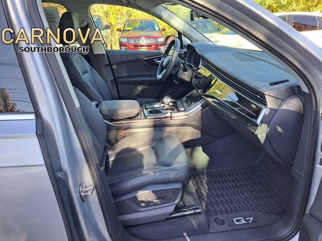 Used 2022 Audi Q7 3.0T Premium Plus image 17