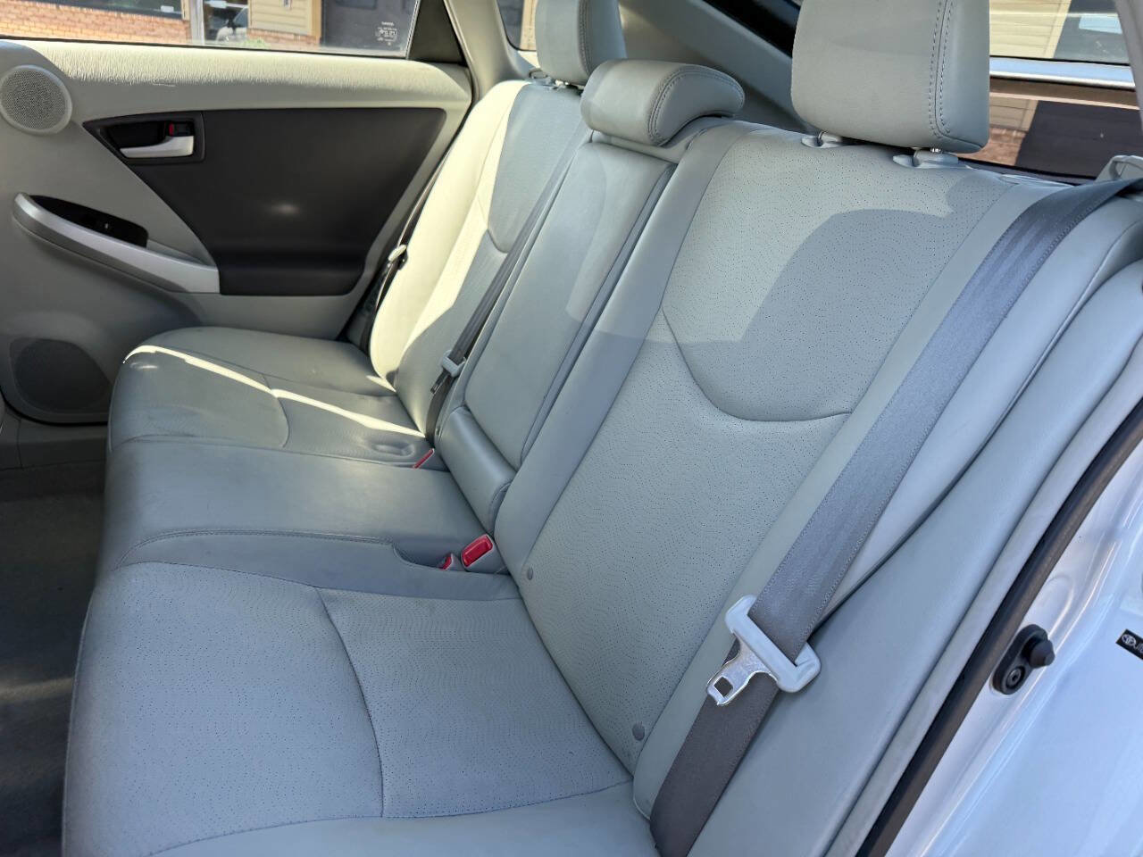 Used 2011 Toyota Prius Four w/ Navigation Pkg image 19