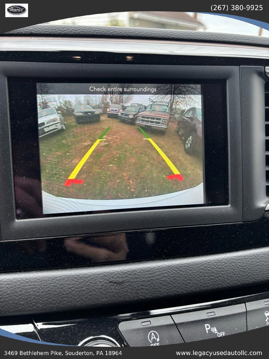 Used 2018 Chrysler Pacifica Touring Plus w/ Tire & Wheel Group image 55