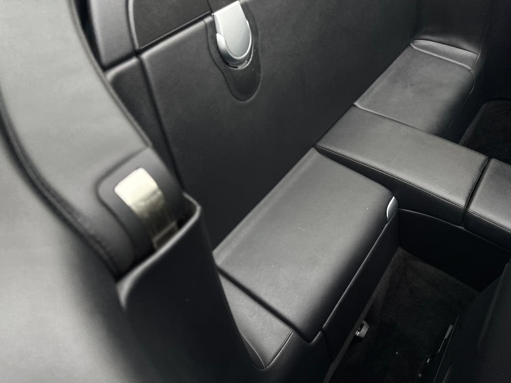 Used 2009 Mercedes-Benz SL 550 image 40