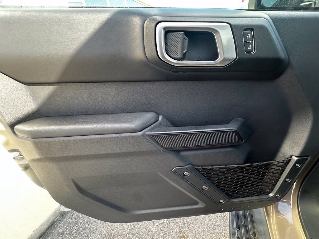 Used 2026 Ford Bronco Outer Banks AWD/4WD image 21