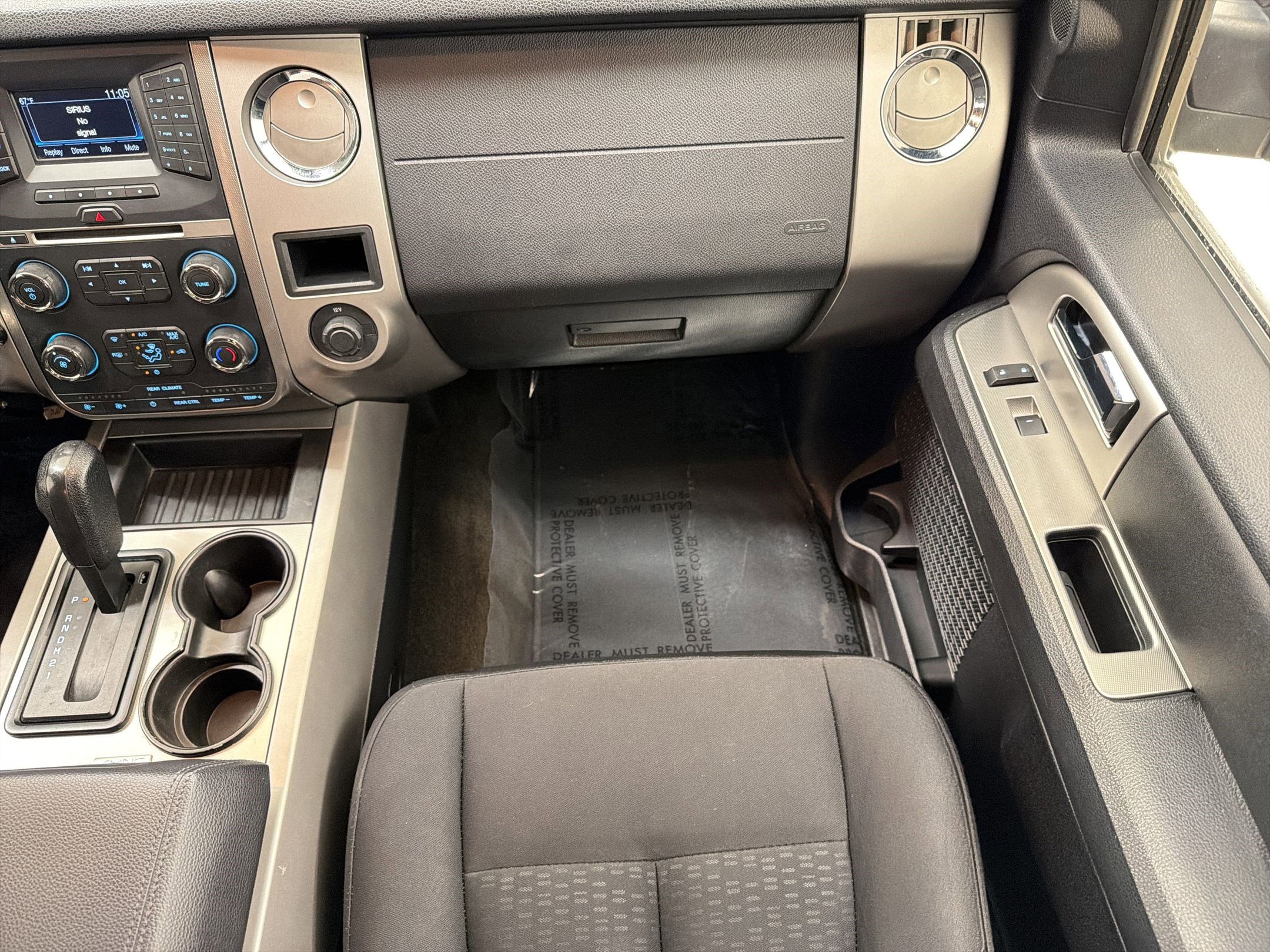 Used 2017 Ford Expedition XLT AWD/4WD image 24