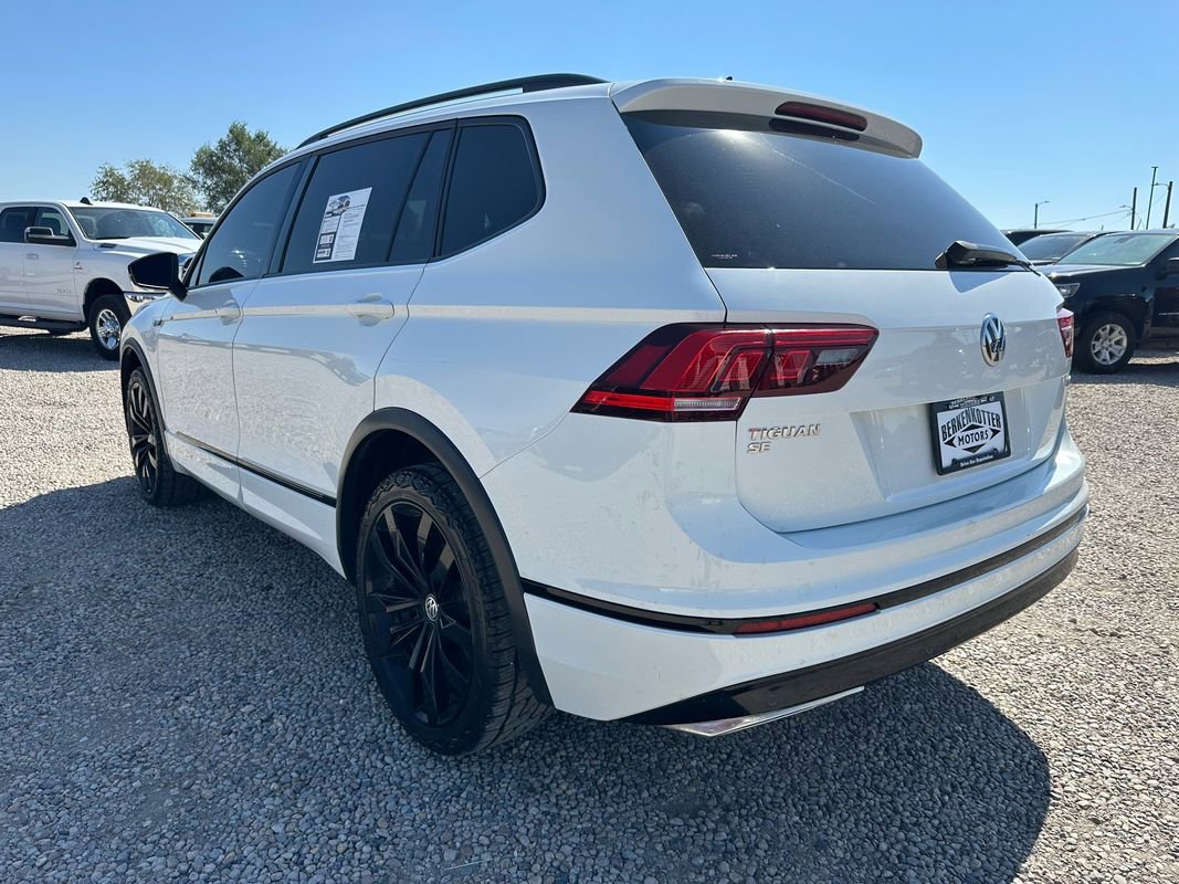 Used 2020 Volkswagen Tiguan SE R-Line w/ 3rd Row Seat Package image 7