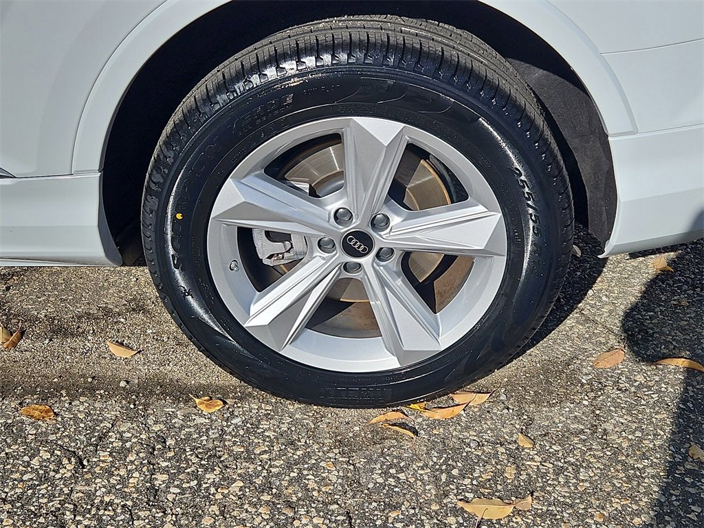 Certified 2022 Audi Q7 2.0T Premium image 8