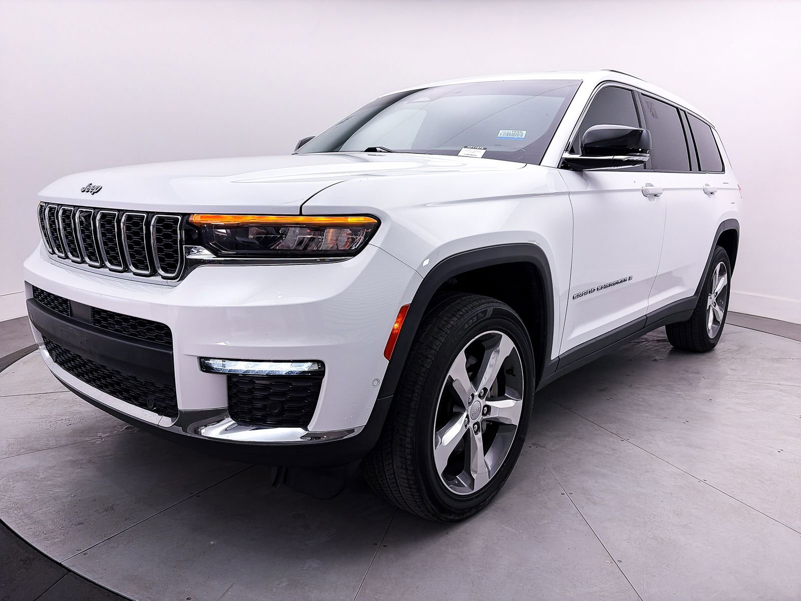 Used 2021 Jeep Grand Cherokee L Limited w/ Luxury Tech Group II AWD/4WD image 13