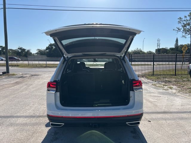 Used 2024 Volkswagen Atlas SE FWD image 8