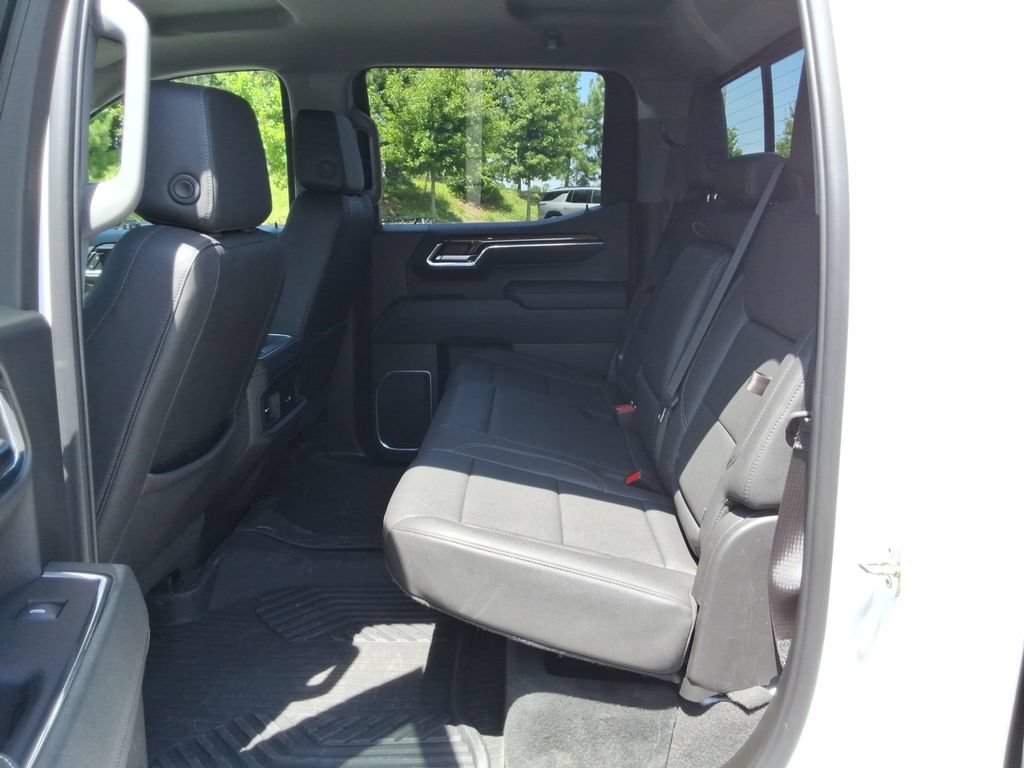 Certified 2024 Chevrolet Silverado 1500 LT Trail Boss w/ LT Trail Boss Premium Package AWD/4WD image 18