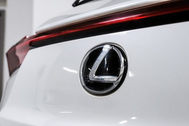 Used 2019 Lexus UX 200 w/ Premium Package FWD image 60