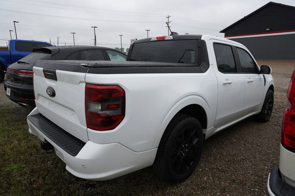 Used 2025 Ford Maverick Lobo AWD/4WD image 6