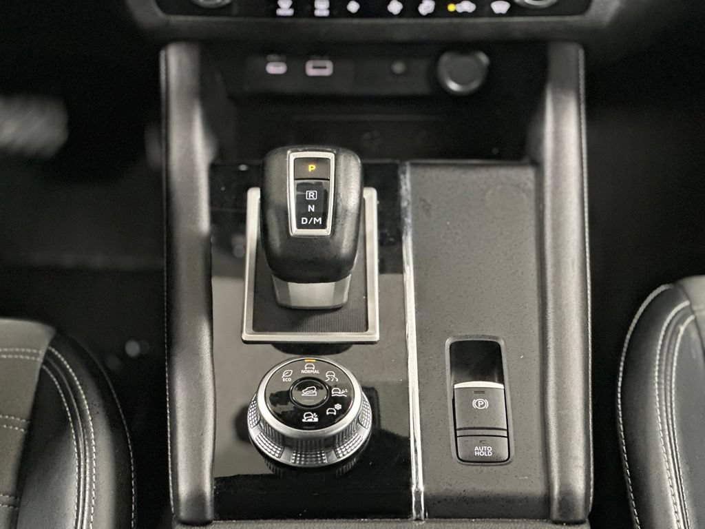 Used 2024 Mitsubishi Outlander SE AWD/4WD image 17