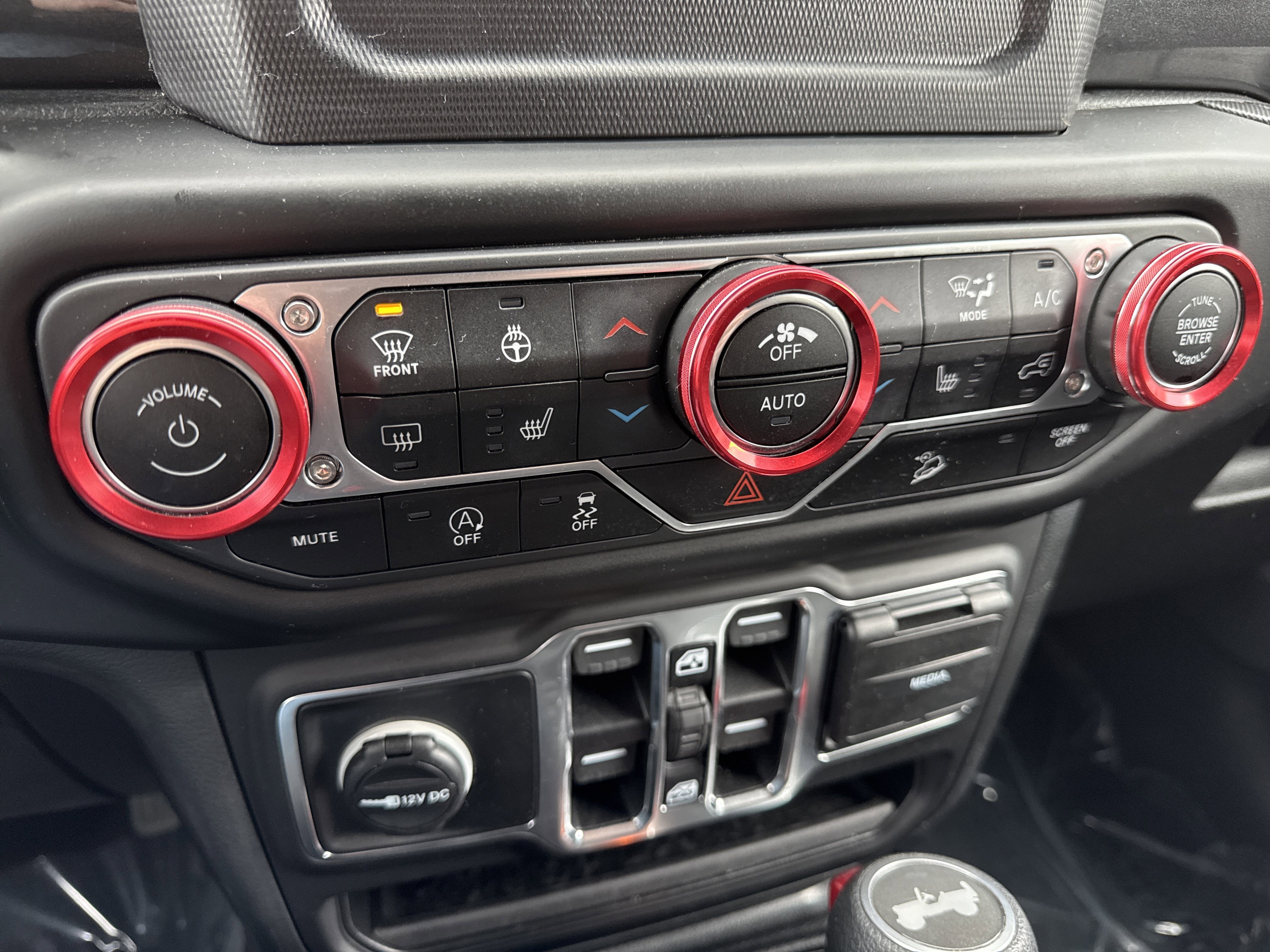 Used 2020 Jeep Wrangler Unlimited Sport AWD/4WD image 24