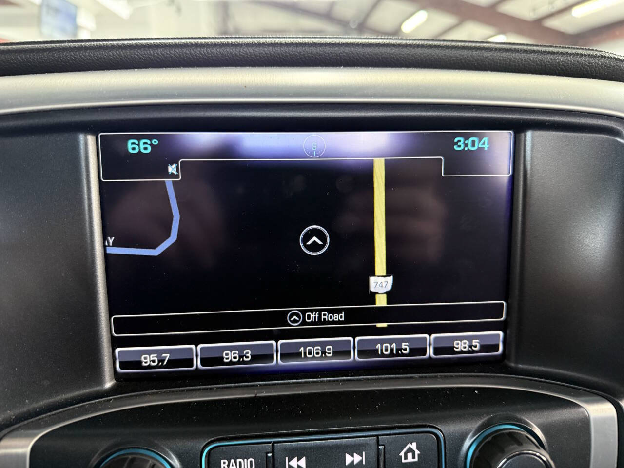 Used 2018 GMC Sierra 1500 SLE w/ SLE Value Package AWD/4WD image 26