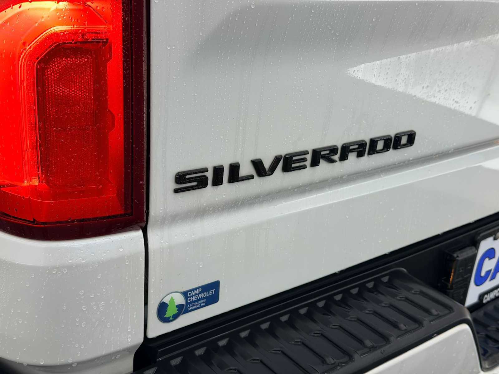Used 2024 Chevrolet Silverado 1500 High Country AWD/4WD image 12