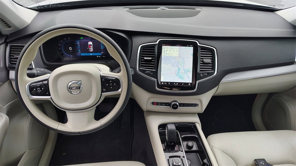 Certified 2023 Volvo XC90 B5 Core w/ Climate Package image 10