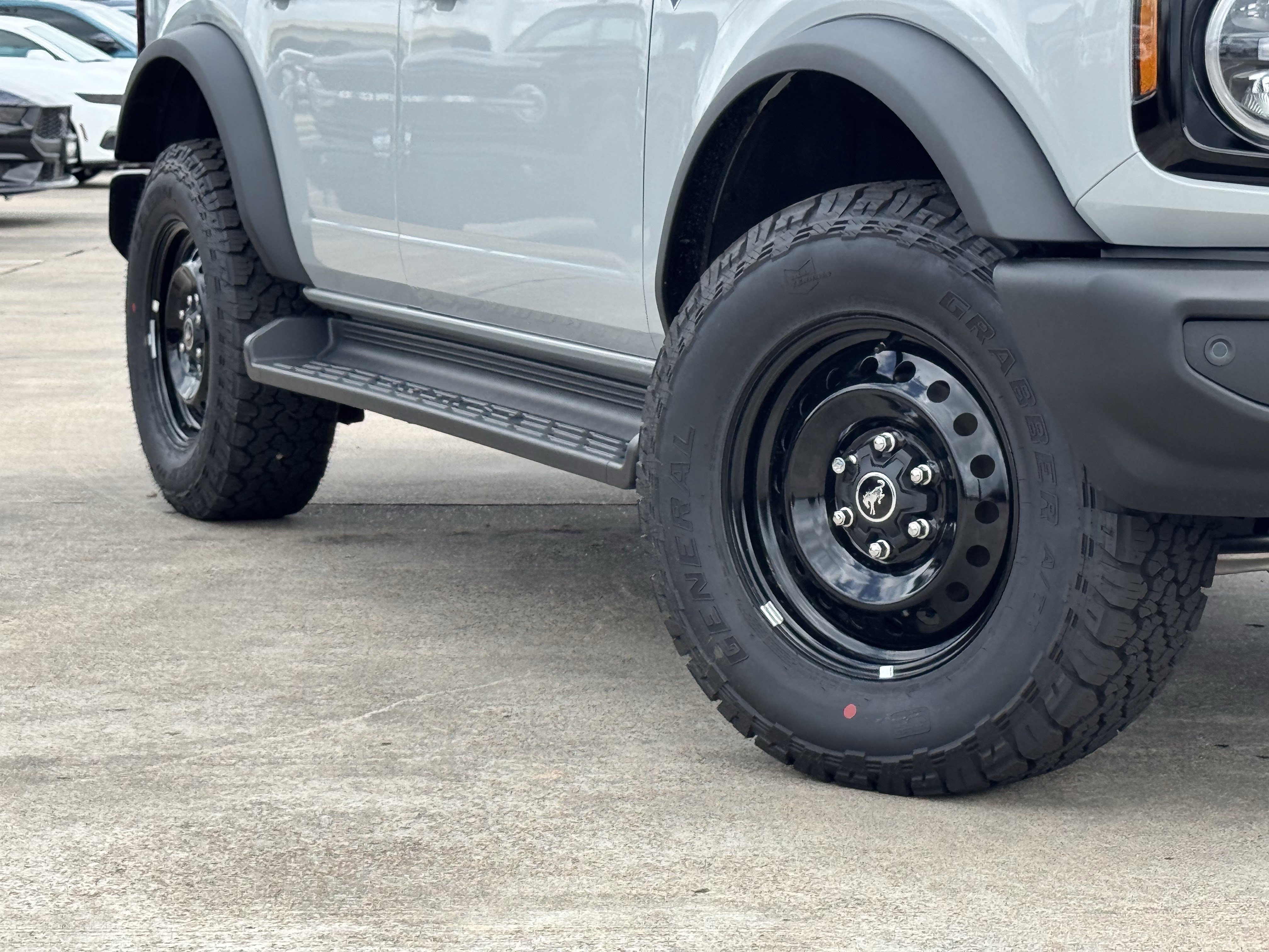 New 2026 Ford Bronco Outer Banks AWD/4WD image 12