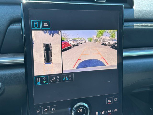 Used 2026 GMC Terrain Denali AWD/4WD image 27