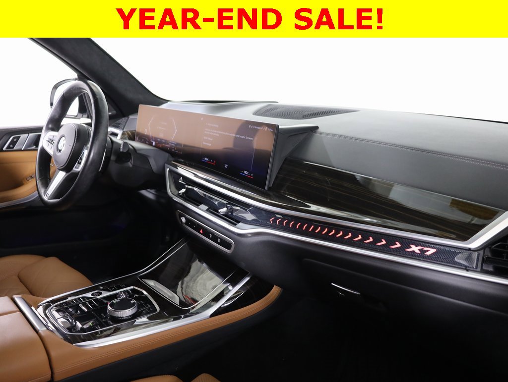 Used 2023 BMW X7 xDrive40i w/ Executive Package image 48