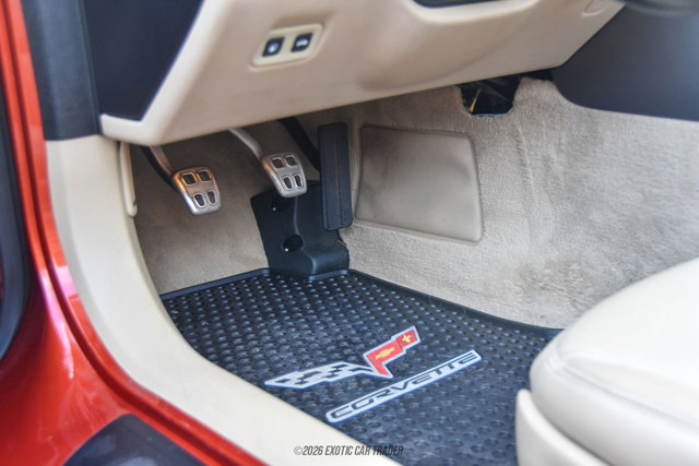 Used 2006 Chevrolet Corvette Convertible w/ Preferred Equipment Group image 35