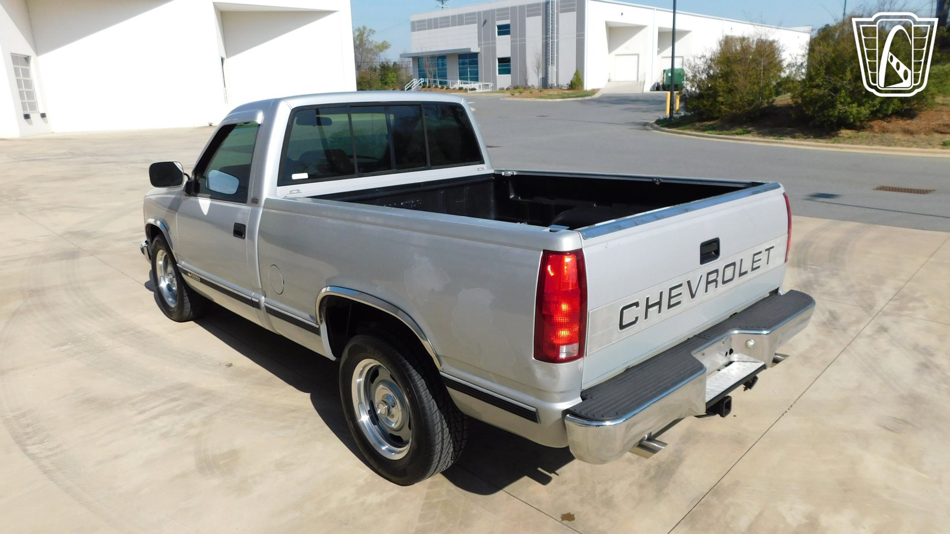 Used 1993 Chevrolet Silverado 1500 2WD Regular Cab image 19
