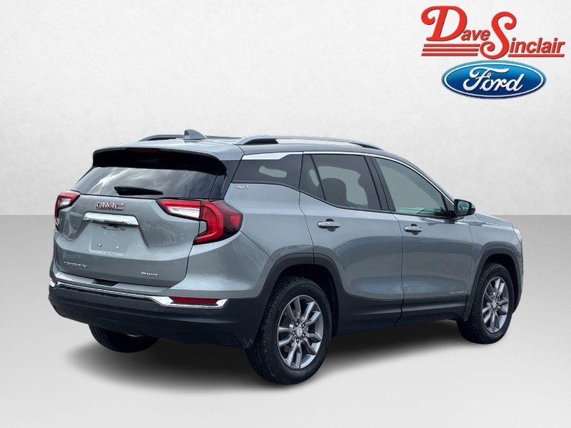 Used 2023 GMC Terrain SLT image 7