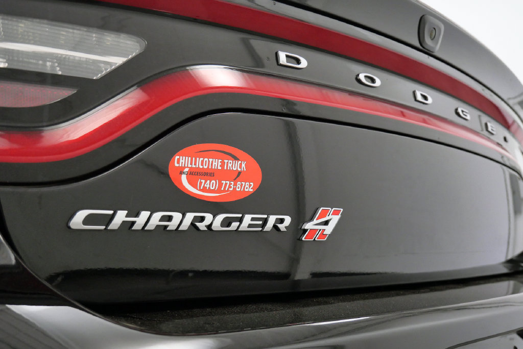 Used 2022 Dodge Charger SXT AWD/4WD image 10