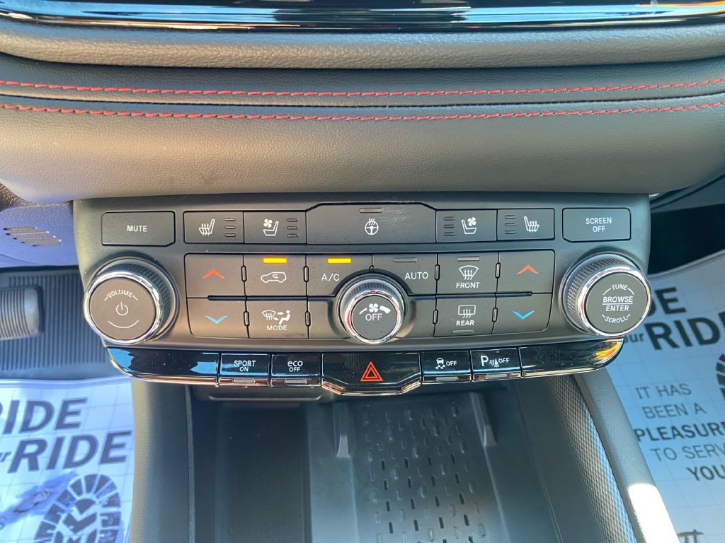Used 2026 Dodge Durango GT AWD/4WD image 25