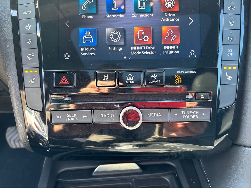 Used 2021 INFINITI QX50 Luxe w/ Appearance Package image 34