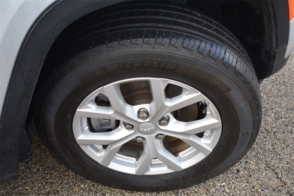 Used 2023 Jeep Grand Cherokee L Limited image 15