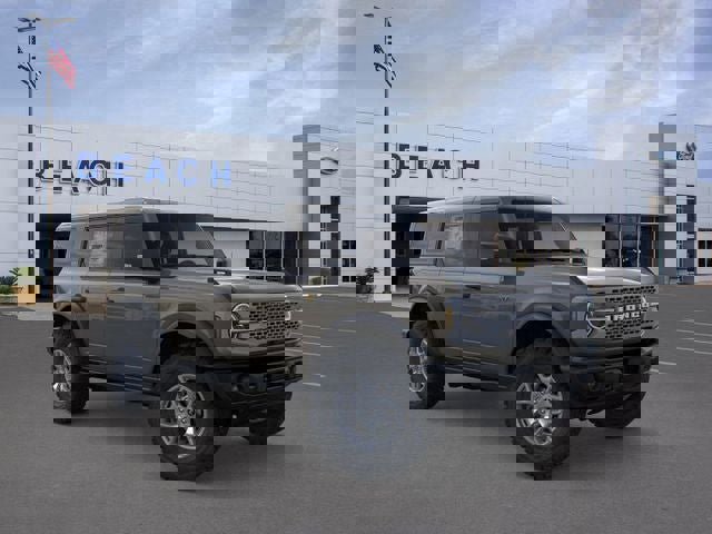 New 2025 Ford Bronco Badlands image 7