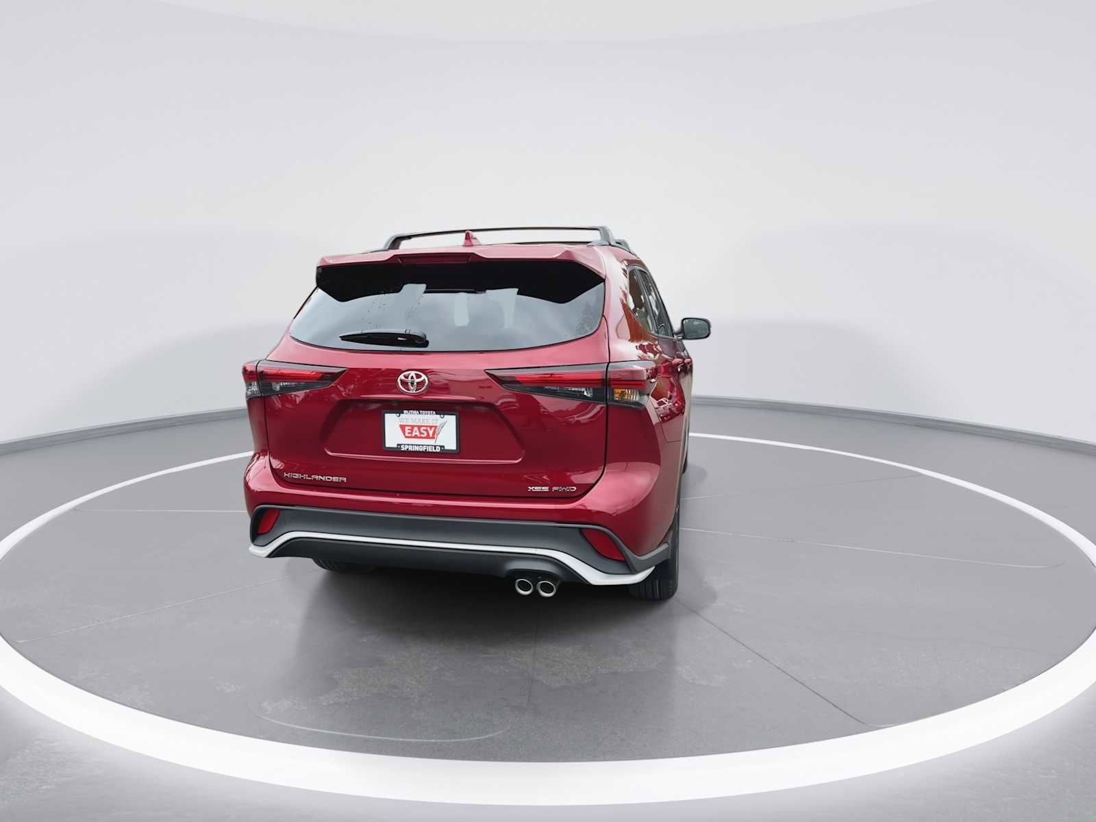 New 2026 Toyota Highlander XSE image 7