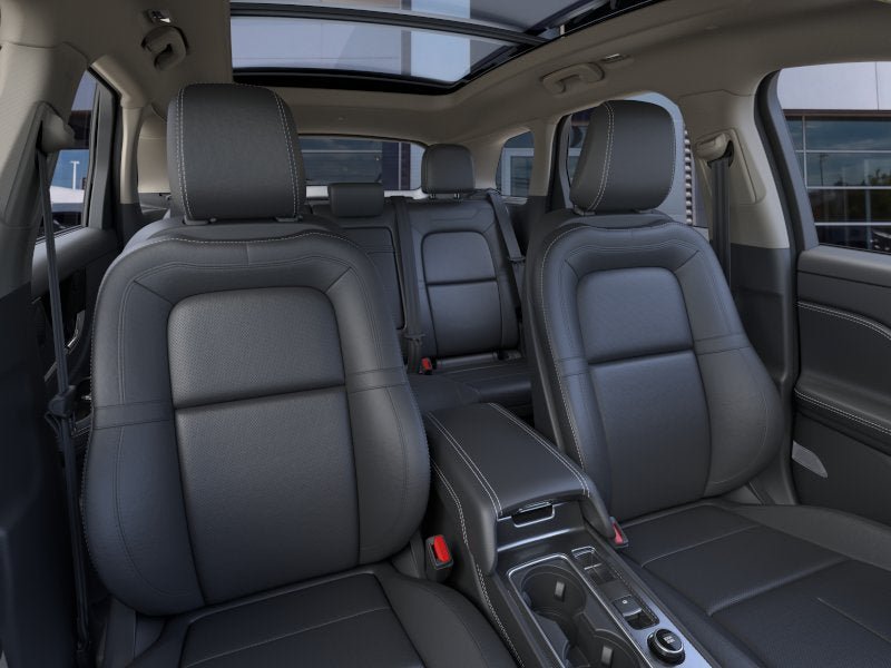New 2026 Lincoln Corsair Reserve w/ Jet Appearance Package FWD image 10