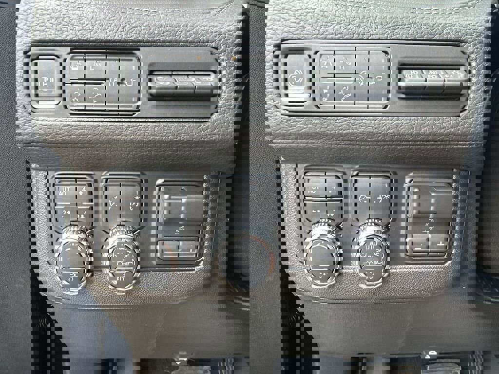 Certified 2021 GMC Yukon Denali w/ Denali Ultimate Package image 19