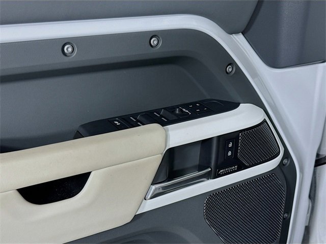 Certified 2023 Land Rover Defender 110 SE image 20