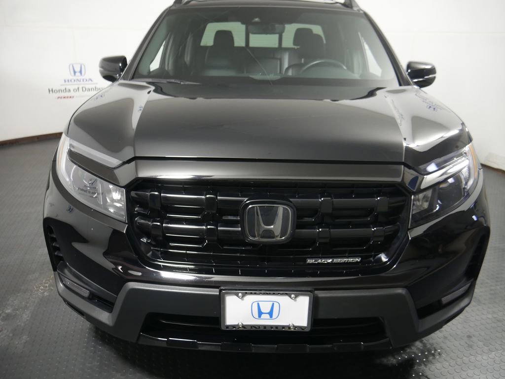Certified 2025 Honda Ridgeline Black Edition image 2