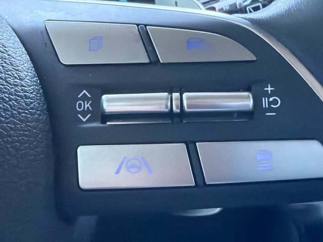 Used 2025 Hyundai Palisade SEL FWD image 25