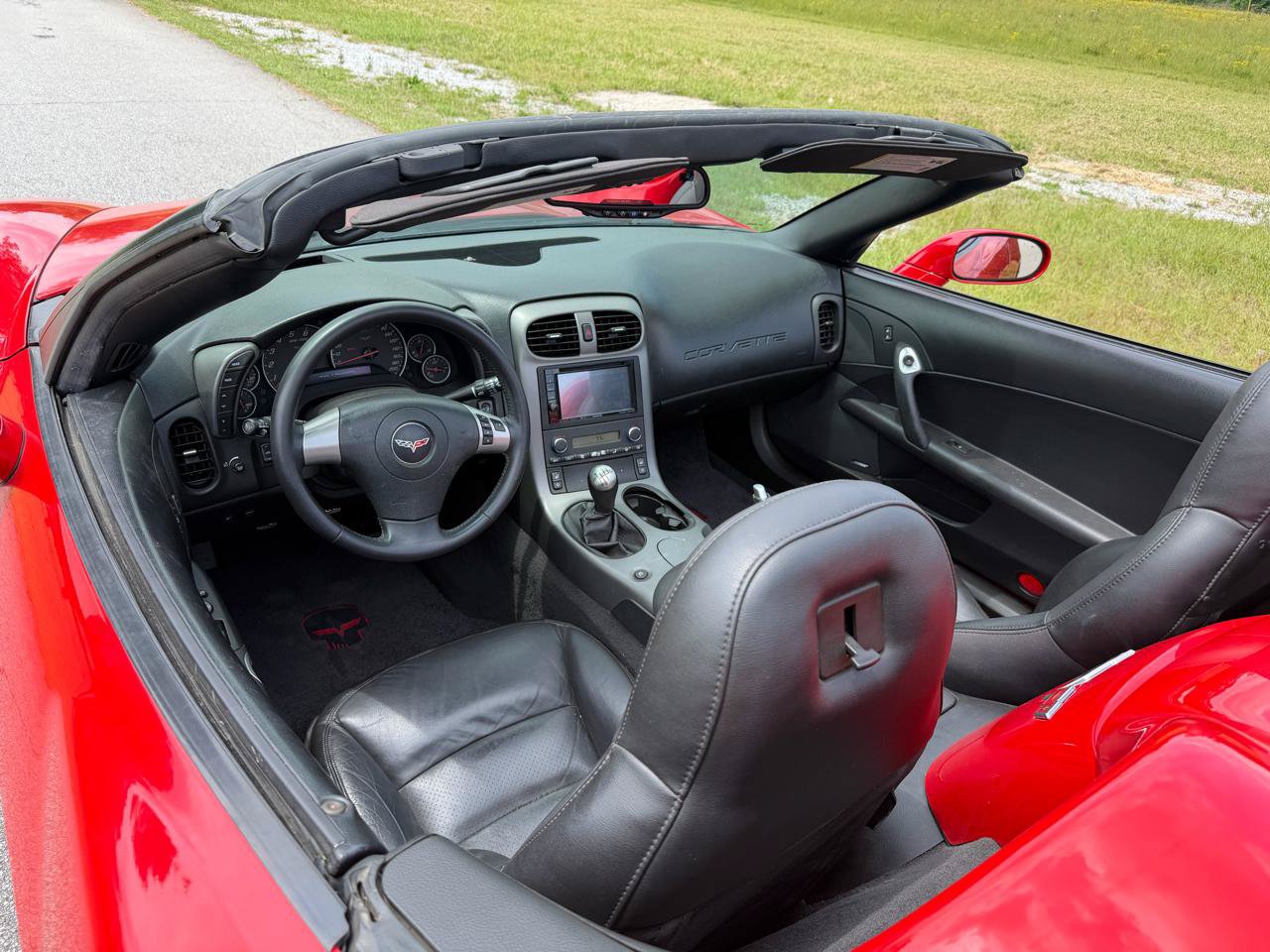 Used 2007 Chevrolet Corvette Convertible w/ Preferred Equipment Group RWD image 20