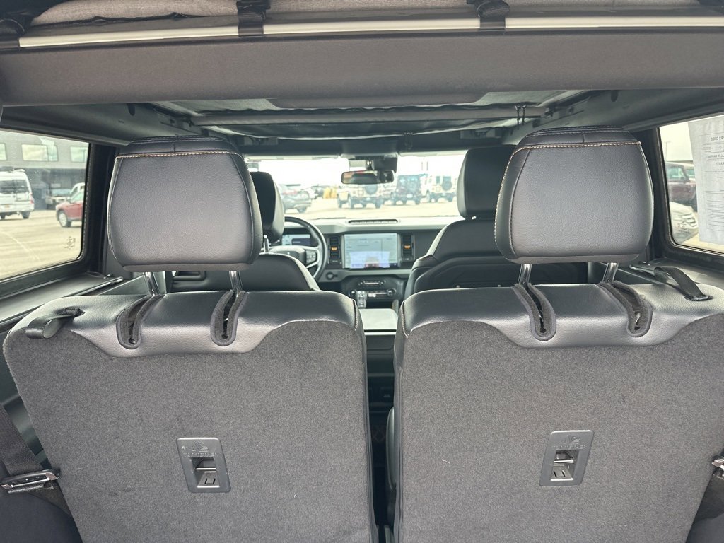 Used 2022 Ford Bronco Badlands image 16